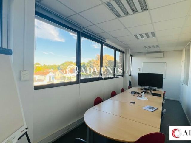 Bureau vente à Bordeaux, Mérignac
