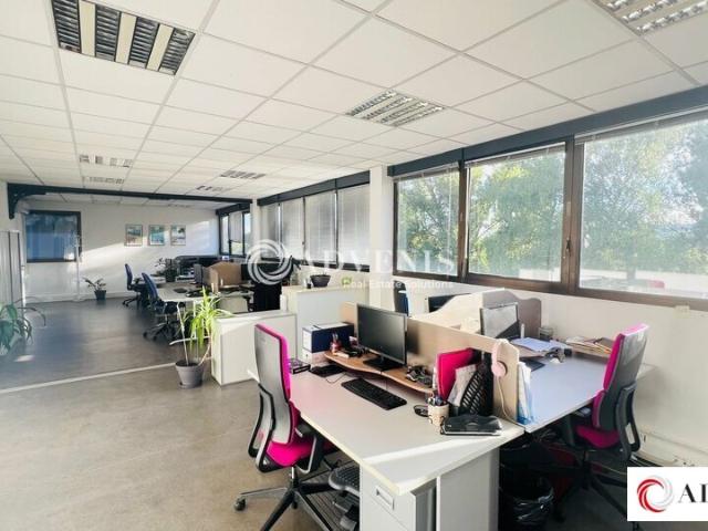 Bureau vente à Bordeaux, Mérignac
