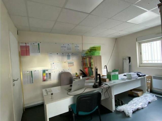 Bureau vente à Nantes