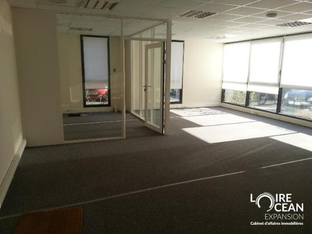 Bureau vente à Nantes, Carquefou