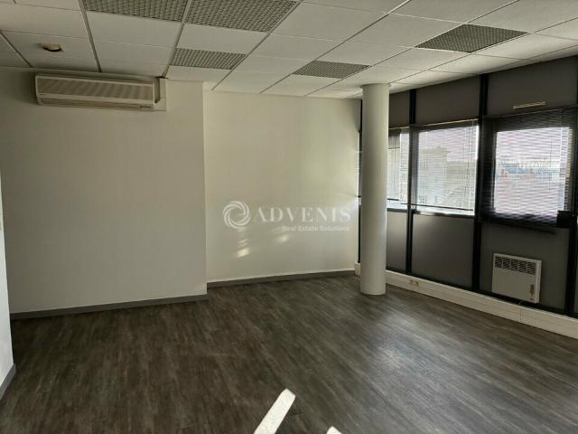 Bureau vente à Tours