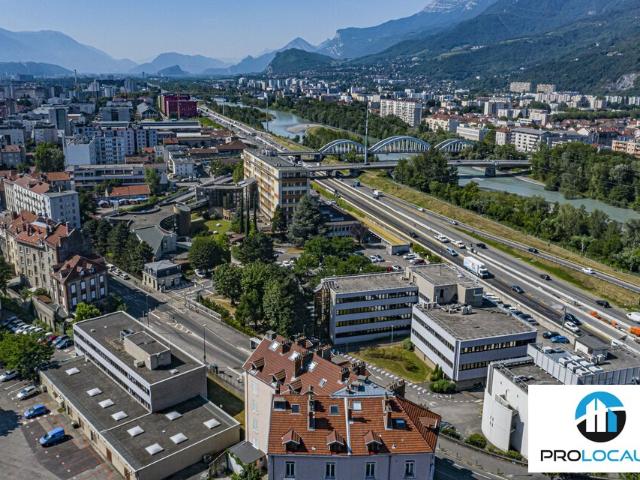 Bureau vente à Grenoble