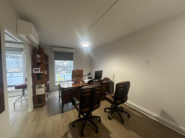 Bureau vente à Bordeaux, Mérignac