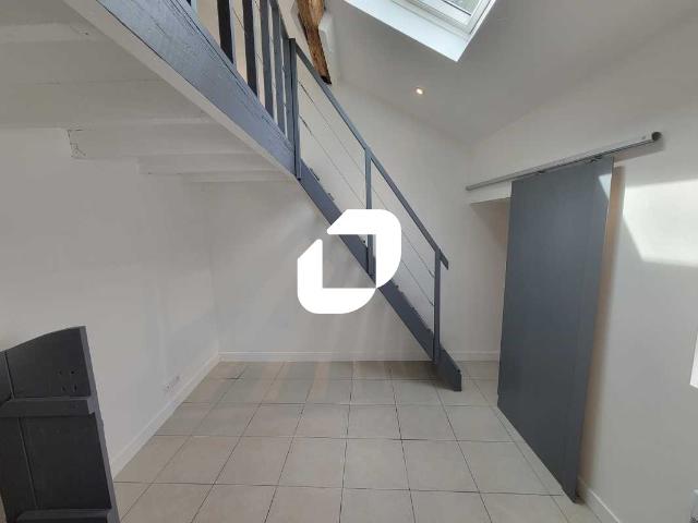 Bureau vente à Palaiseau, Montlhéry