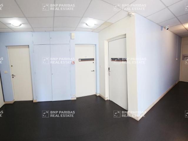 Bureau vente à Orléans
