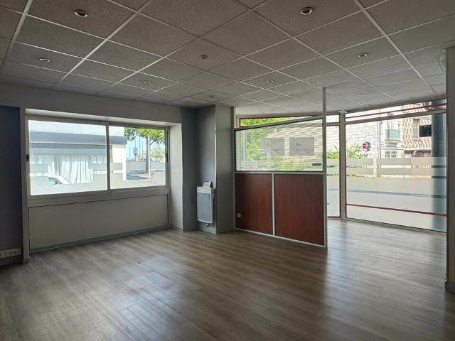 Bureau vente à Tours