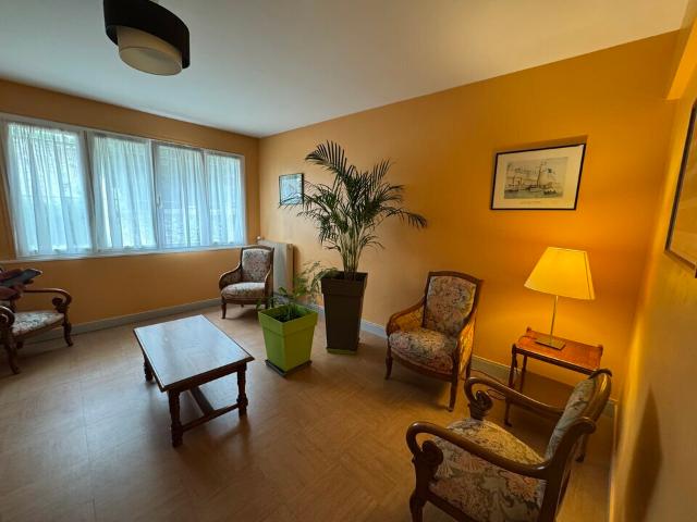 Bureau vente à Tours