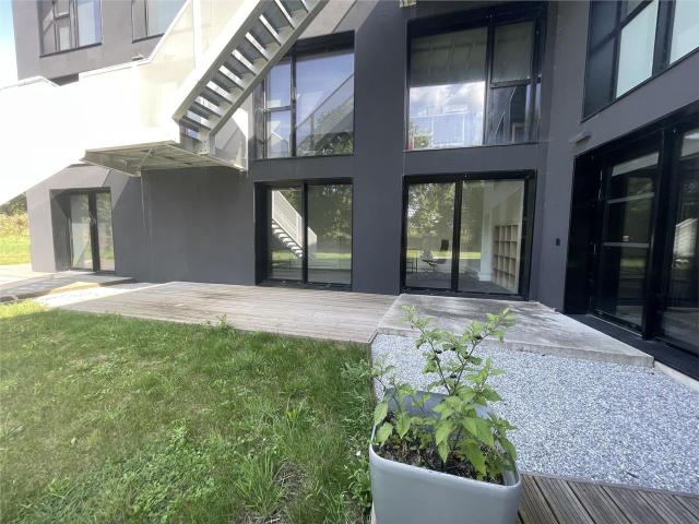 Bureau vente à Vannes, Bretagne