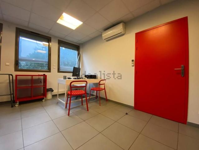 Bureau location à Services techniques municipaux, Avignon