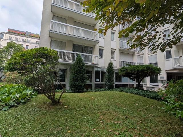 Bureau vente à Paris 12e Arrondissement, Paris