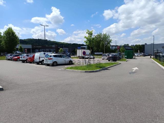 Bureau location à Bourgoin-Jallieu, Isère