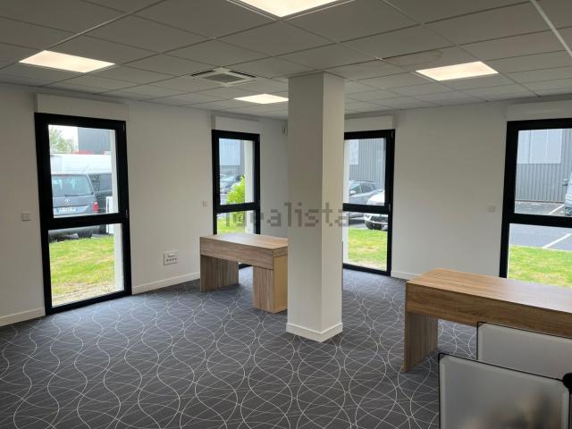 Bureau location à Quartier Koenig, Bretteville-sur-Odon