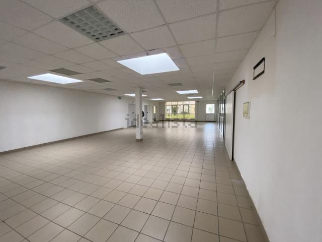 Bureau vente à Parc d'activités de Villoiseau, Brou