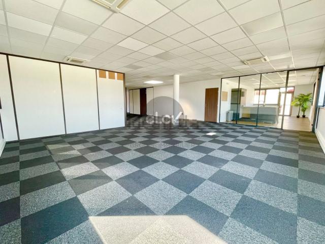 Bureau vente à Champagne-au-Mont-d'Or, Rhône