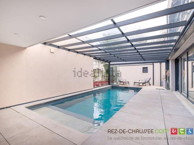 Bureau vente à CIL du Chapoly, Charbonnières-les-Bains