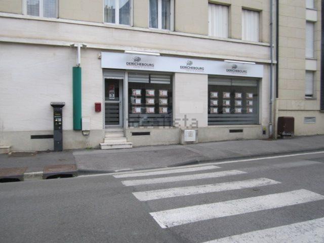 Bureau vente à Petit Margny, Margny-lès-Compiègne