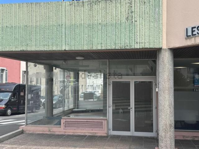 Bureau vente à Dax, Landes