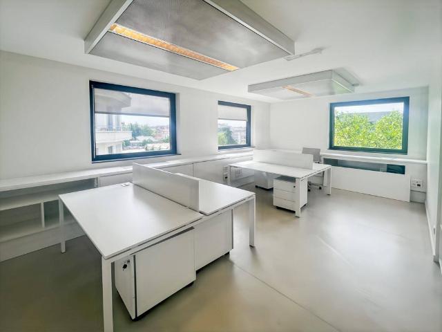 Bureau vente à Lyon, Métropole de Lyon