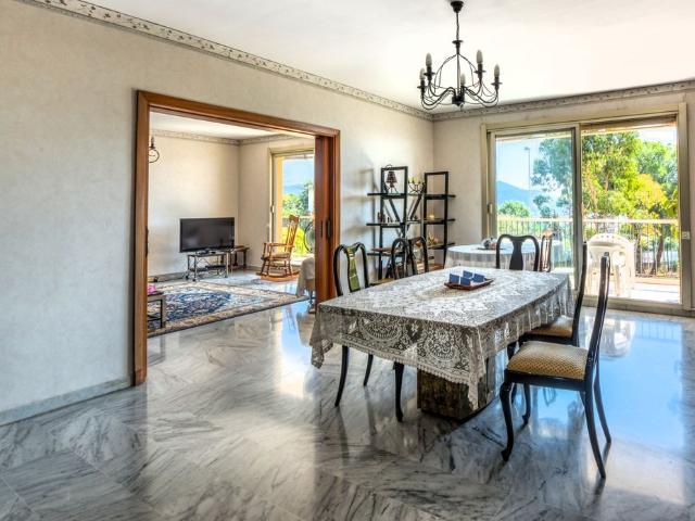 Bureau vente à Nice