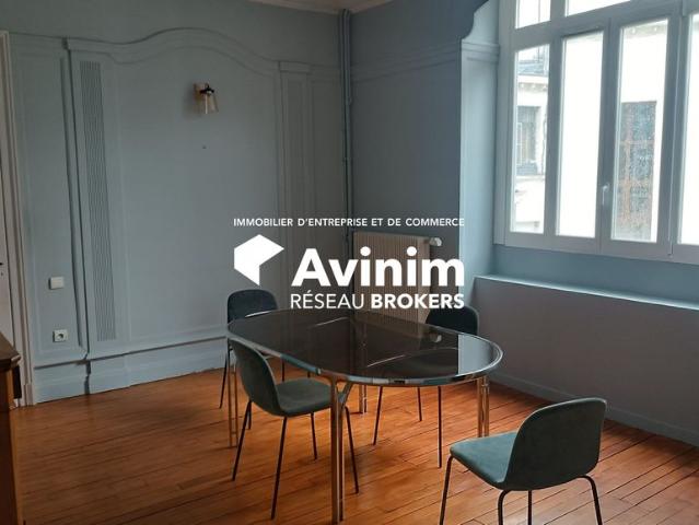 Bureau vente à Lille