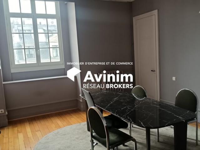 Bureau vente à Lille
