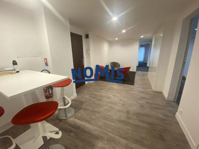 Bureau vente à Nantes
