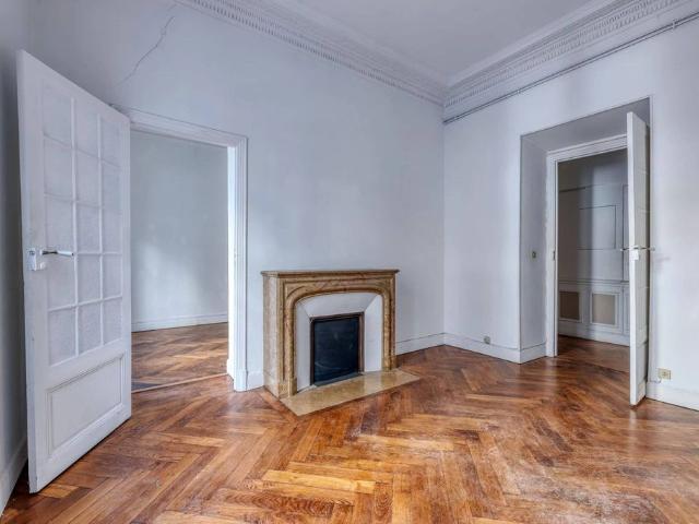 Bureau vente à Nice