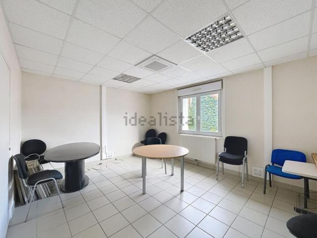 Bureau location à Firminy, Loire