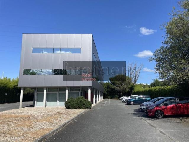 Bureau location à Dravemont, Floirac