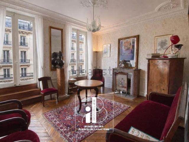 Bureau location à Étape, Fontainebleau