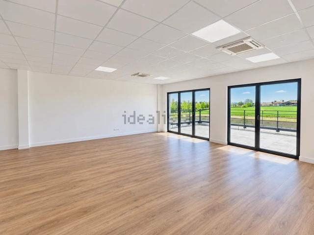 Bureau location à Gazeran, Yvelines