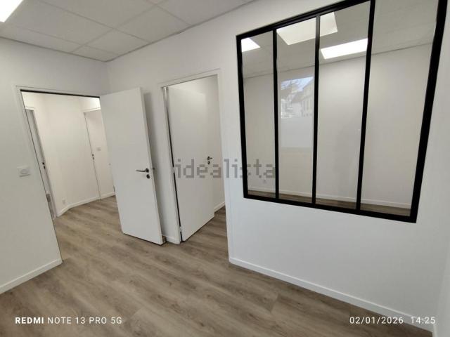 Bureau location à Creac'h Kelenn, Landivisiau