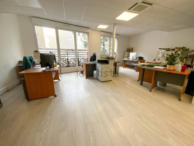 Bureau location à Gare, Le Raincy