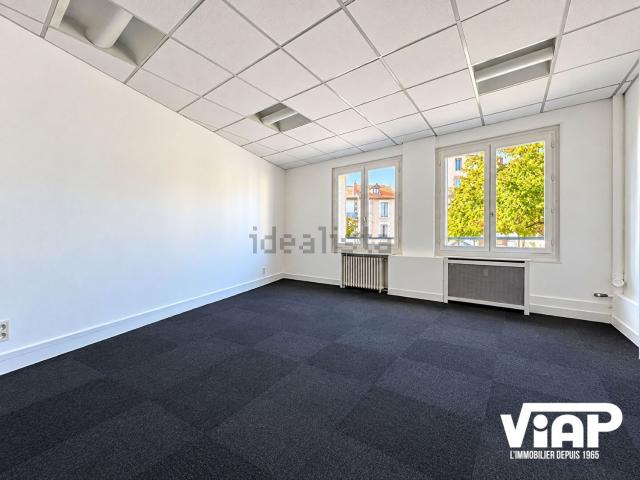 Bureau vente à Carnot, Limoges