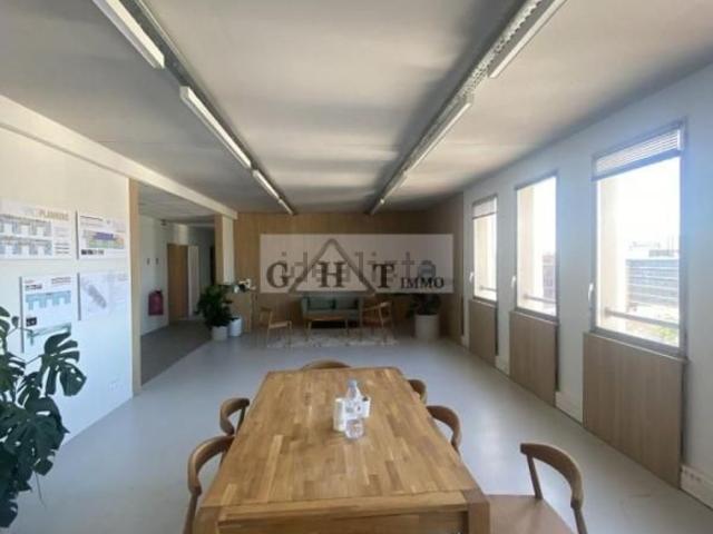 Bureau vente à Vincennes, Val-de-Marne