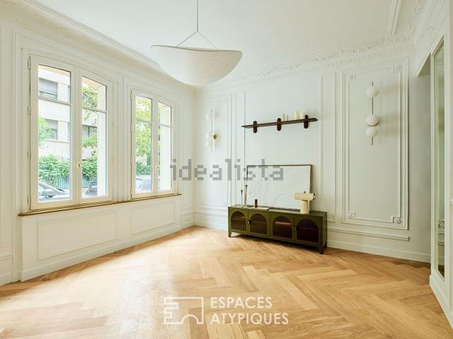 Bureau vente à Paris 16e Arrondissement, Paris