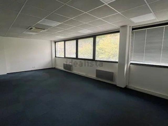 Bureau vente à Les Coteaux, Mulhouse