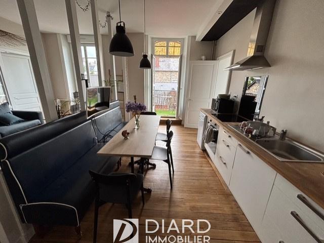 Bureau location à France métropolitaine, Châteaubourg