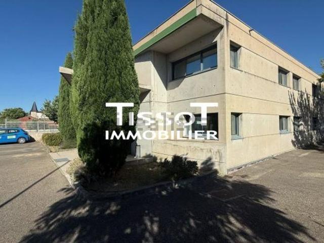 Bureau vente à Saint-Césaire, Nîmes