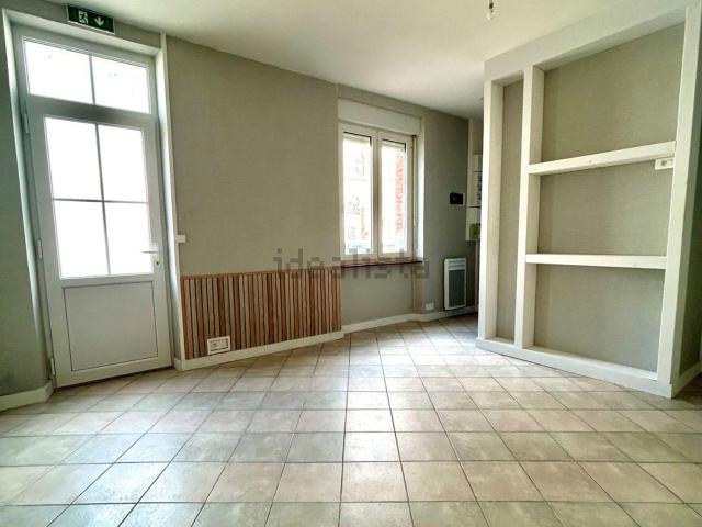 Bureau location à Cité Emile Zola, Orléans