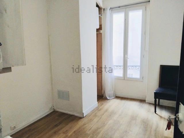 Bureau vente à Paris 14e Arrondissement, Paris