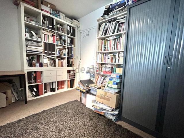 Bureau vente à Paris 10e Arrondissement, Paris