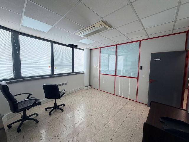 Bureau location à Bobigny