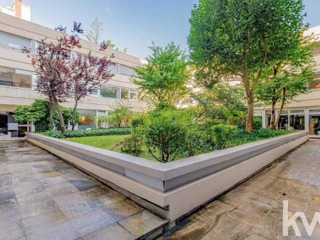 Bureau vente à Paris, Quartier Notre-Dame-des-Champs