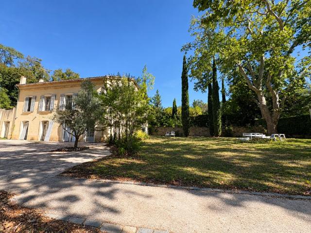 Bureau location à Bouc-Bel-Air, Bouches-du-Rhône