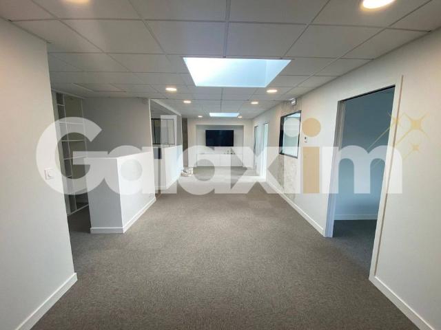 Bureau vente à Rennes, Bretagne
