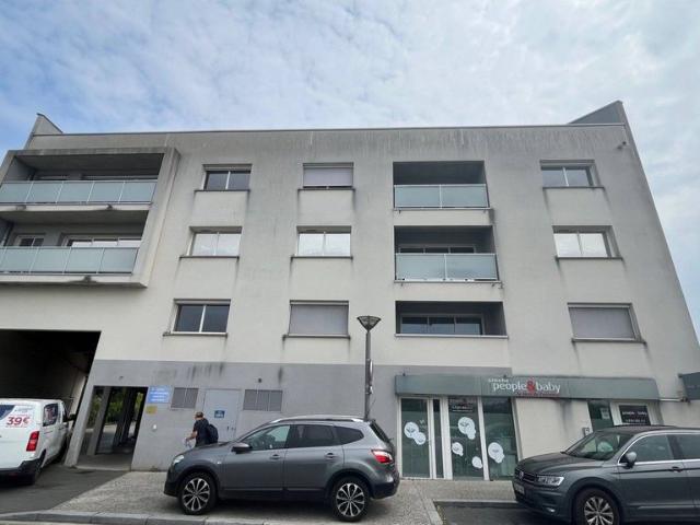 Bureau vente à Bordeaux, Lormont