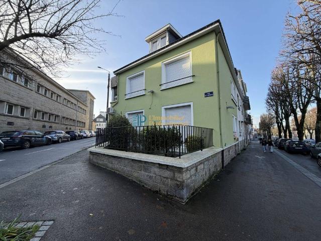 Bureau vente à Lorient, Bretagne