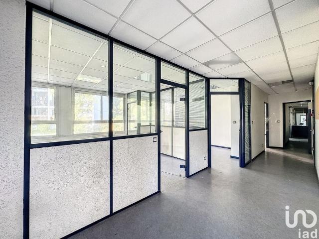 Bureau vente à Annecy
