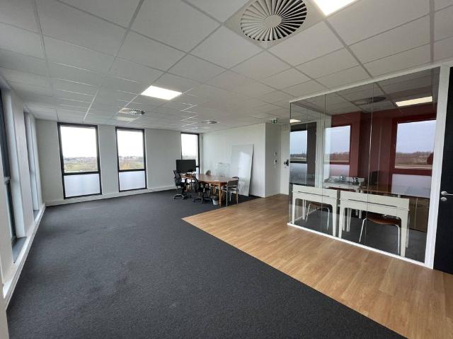 Bureau vente à Lille, Lesquin